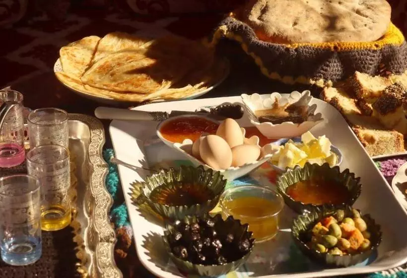 Majatalo Dar Arghen Family Lodge