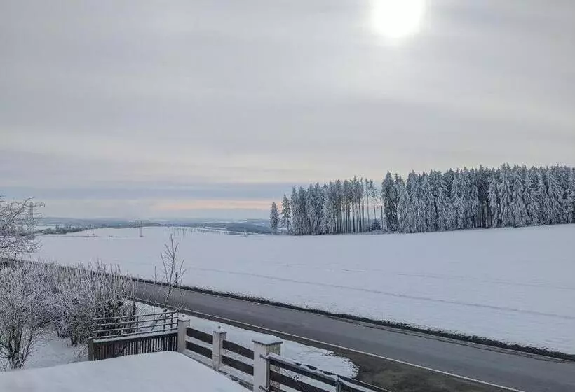 Majatalo Landhaus Kühler Morgen, Appartement Mit 140er Futonbett, Teeküche, Bad