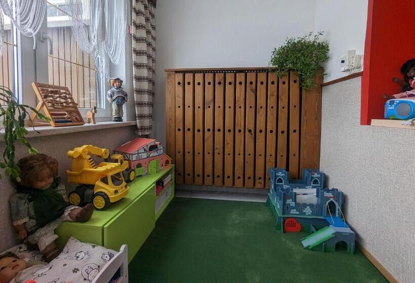 펜션 Landhaus Kühler Morgen, Appartement Mit 140er Futonbett, Teeküche, Bad