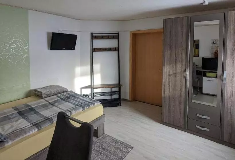 Majatalo Landhaus Kühler Morgen, Appartement Mit 140er Futonbett, Teeküche, Bad