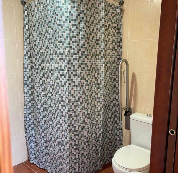 Albergue De Millares