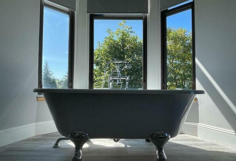 旅馆 The Lugton Rooms