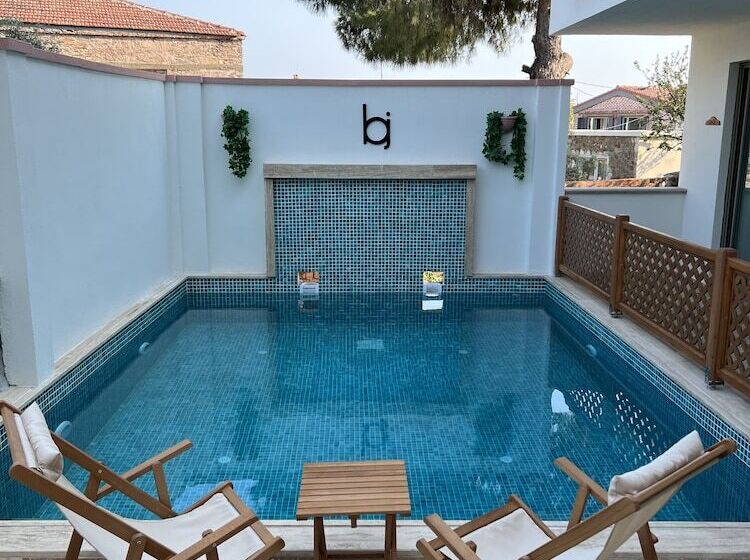 Отель Boja Küçükköy