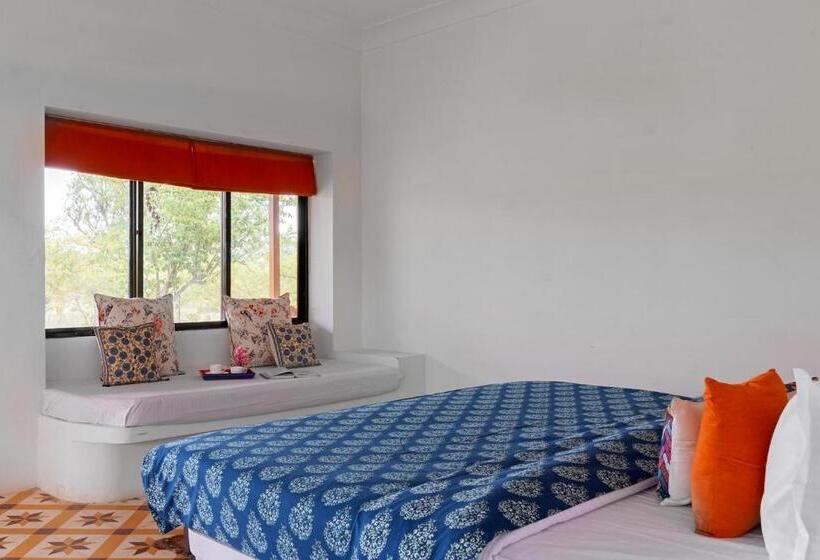 酒店 Stayvista S Gaudhuli Farmstay Outdoor Pool & Terrace With View