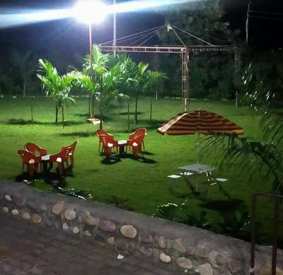 ホテル Ivy, Talwara