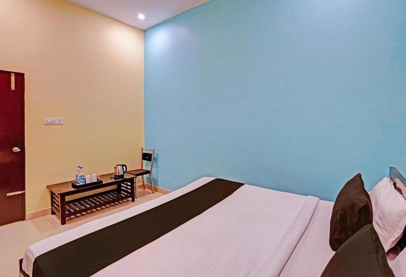 فندق Pop Sarita Palace