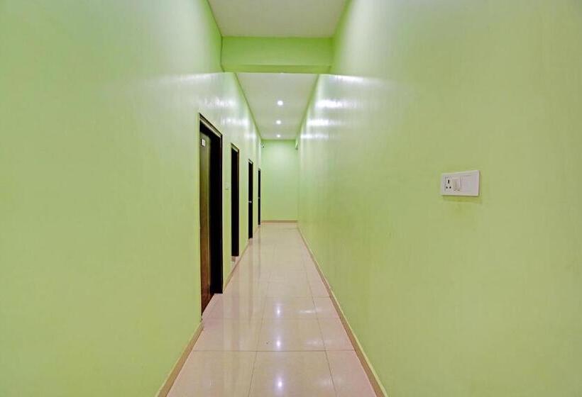 فندق Pop Sarita Palace