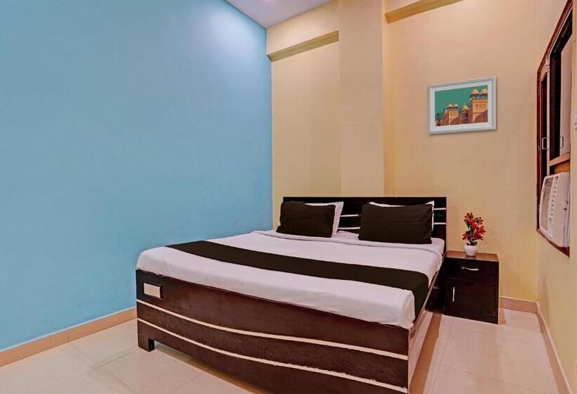 فندق Pop Sarita Palace