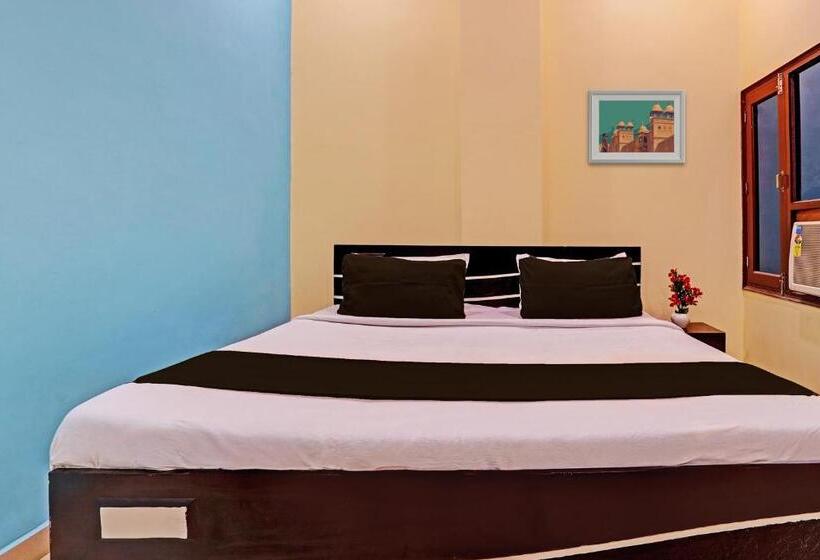 فندق Pop Sarita Palace