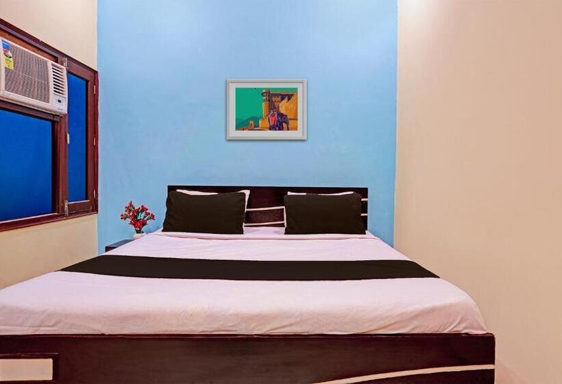 فندق Pop Sarita Palace