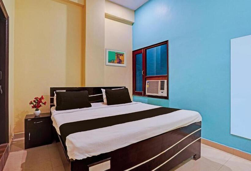 فندق Pop Sarita Palace