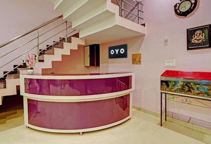 فندق Pop Sarita Palace