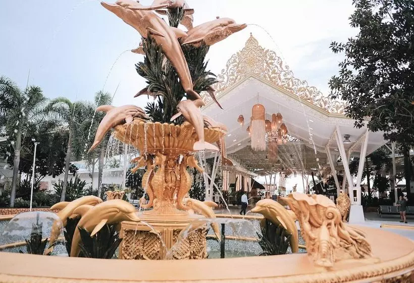 ホテル Villa Excellance Beach And Wave Pool Resort