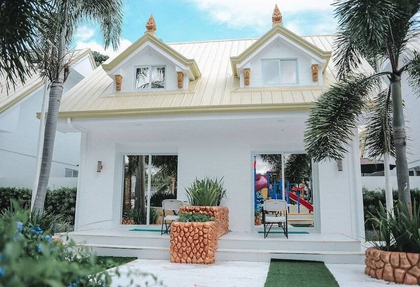 酒店 Villa Excellance Beach And Wave Pool Resort