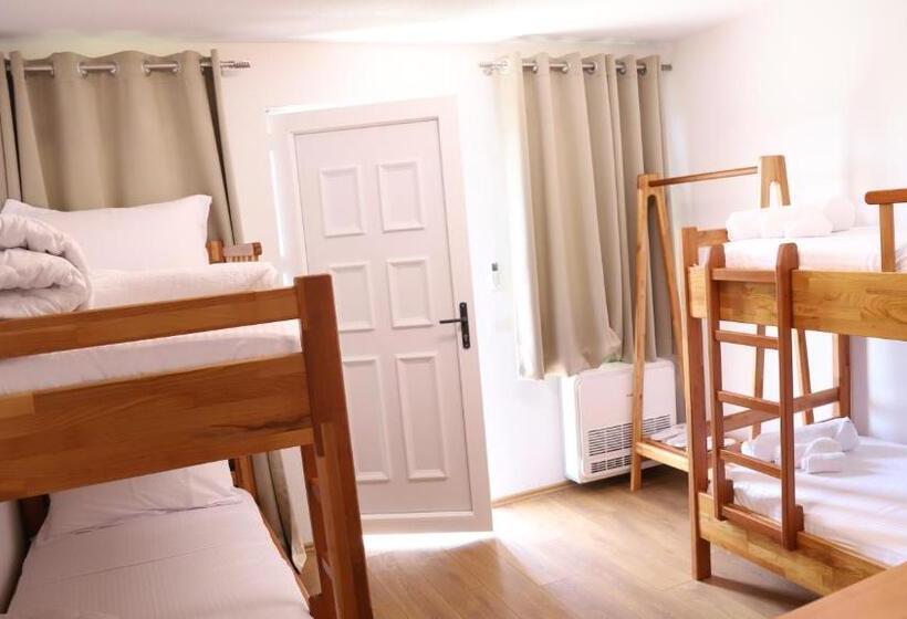 膳宿费 Bujtina Adora