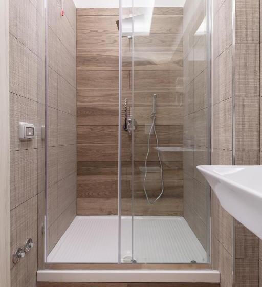 پانسیون Hub Naples