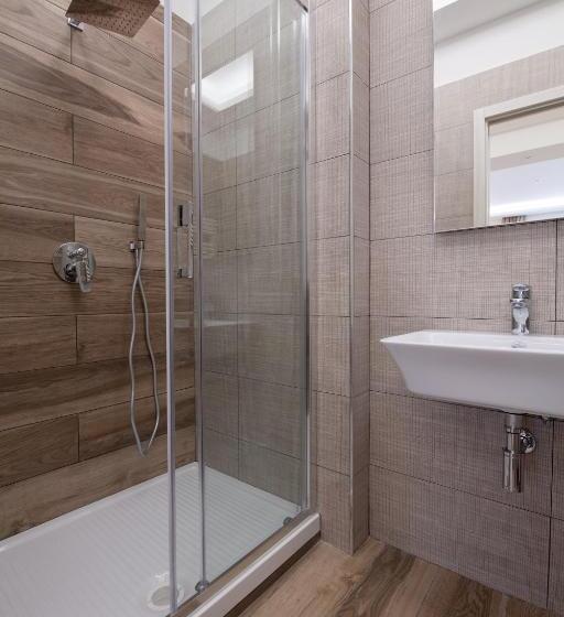 پانسیون Hub Naples