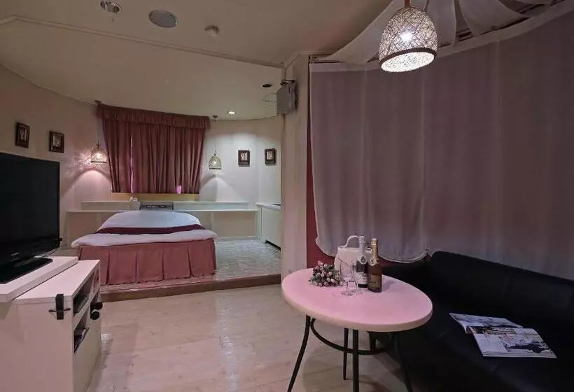 ホテル Mio Seki Adult Only