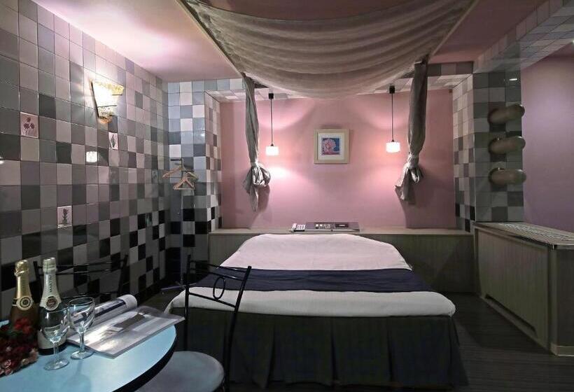 בית מלון כפרי Mio Seki Adult Only