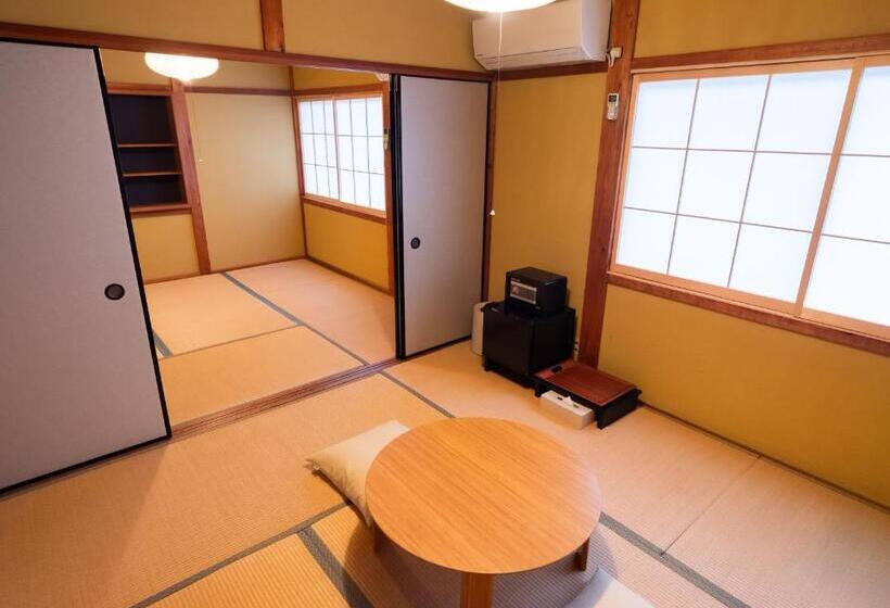 Hotel Sea Auberge Shitsumi 海のオーベルジュ志積