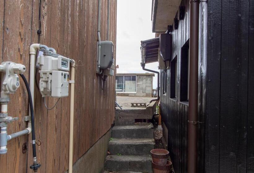 Hotel Sea Auberge Shitsumi 海のオーベルジュ志積