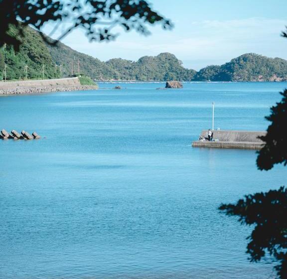 Hotel Sea Auberge Shitsumi 海のオーベルジュ志積