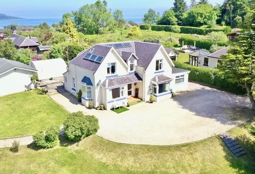 Majatalo Allandale House