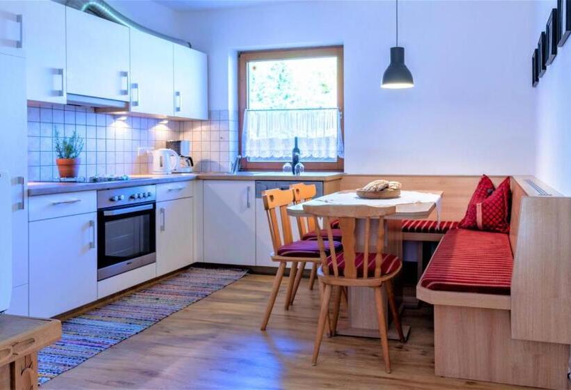 Bed and Breakfast Pension Schneider