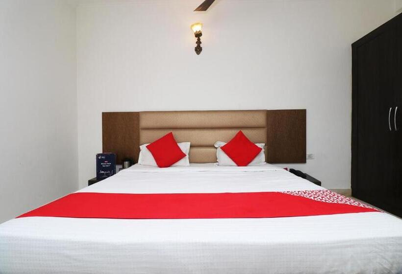 Hotel Oyo Shanti Uday