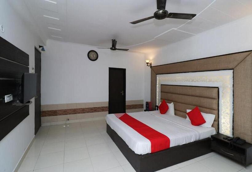 Hotel Oyo Shanti Uday