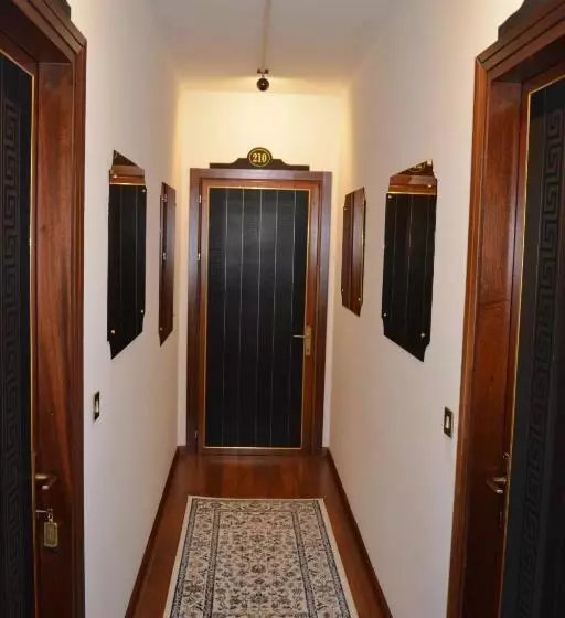 Majatalo Alla Posta Guest House