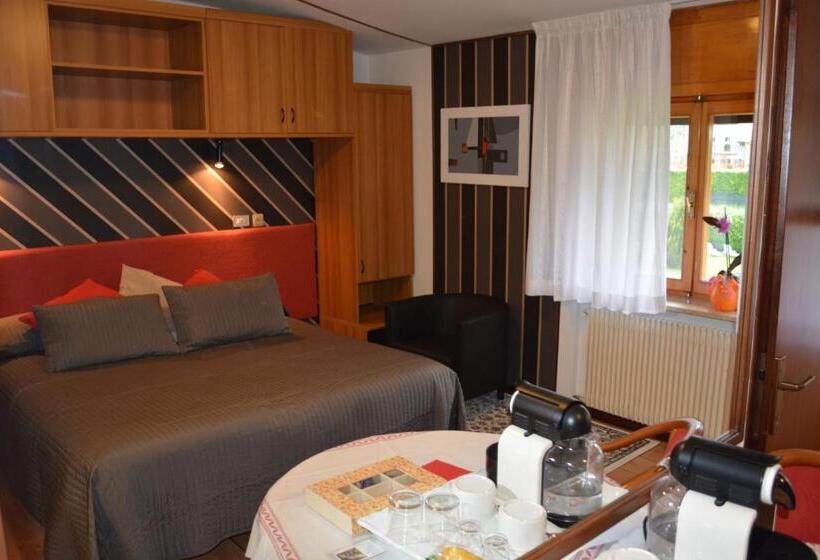 פנסיון Alla Posta Guest House