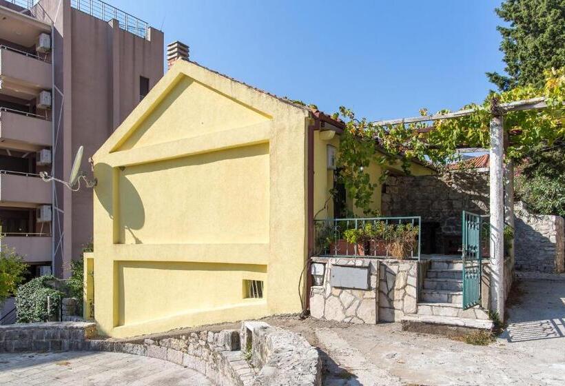 پانسیون Apartments Kole