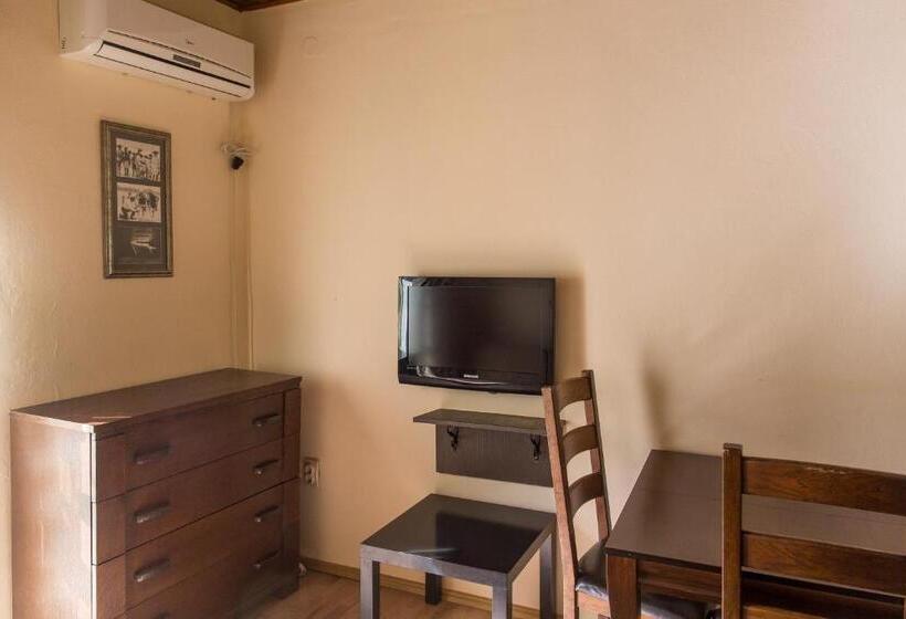 پانسیون Apartments Kole