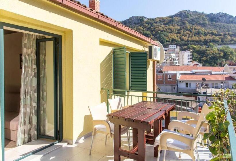 پانسیون Apartments Kole