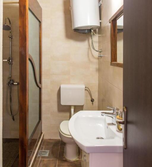 پانسیون Apartments Kole