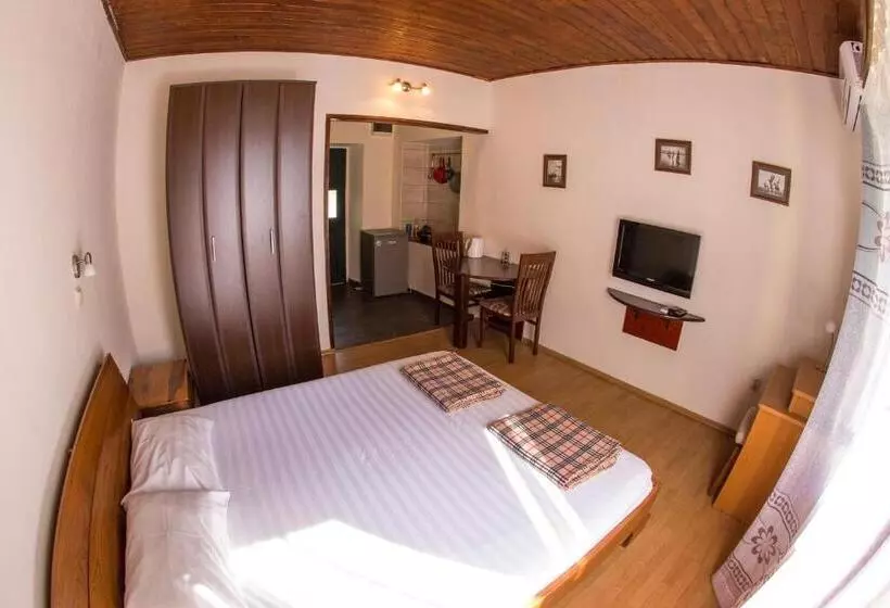 پانسیون Apartments Kole