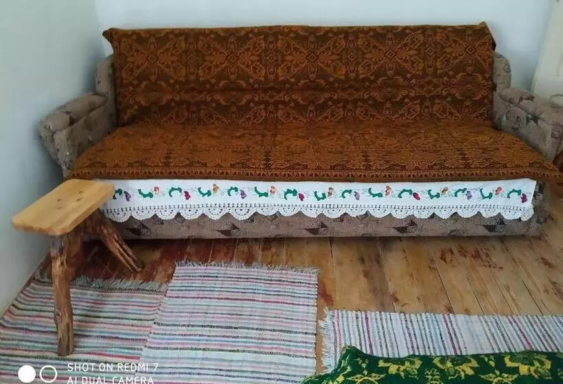 پانسیون Casa Camelia