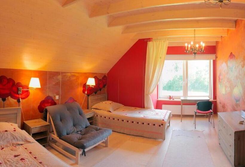 پانسیون Altmõisa Guesthouse