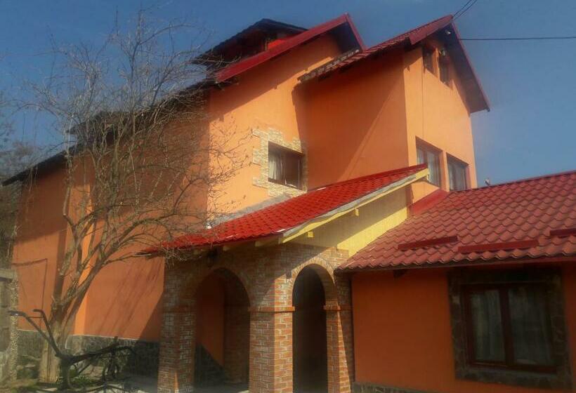 بنسيون Casa Daos