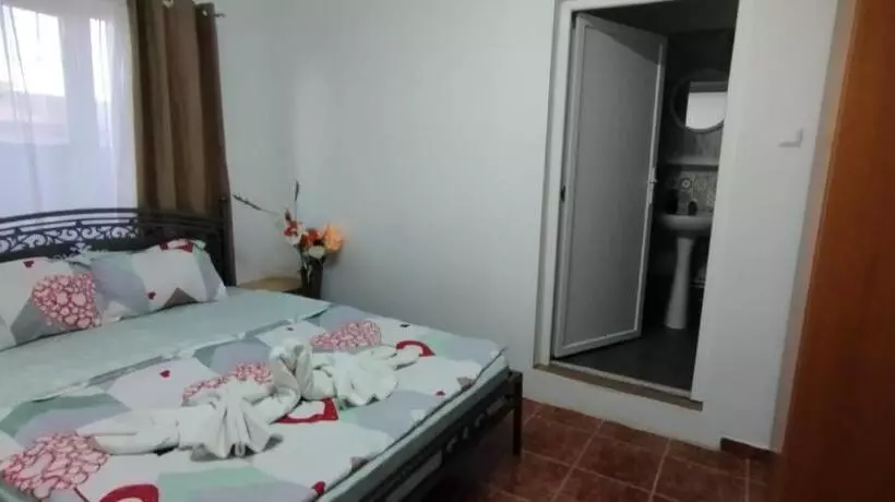 Pensione Zambilelor 3