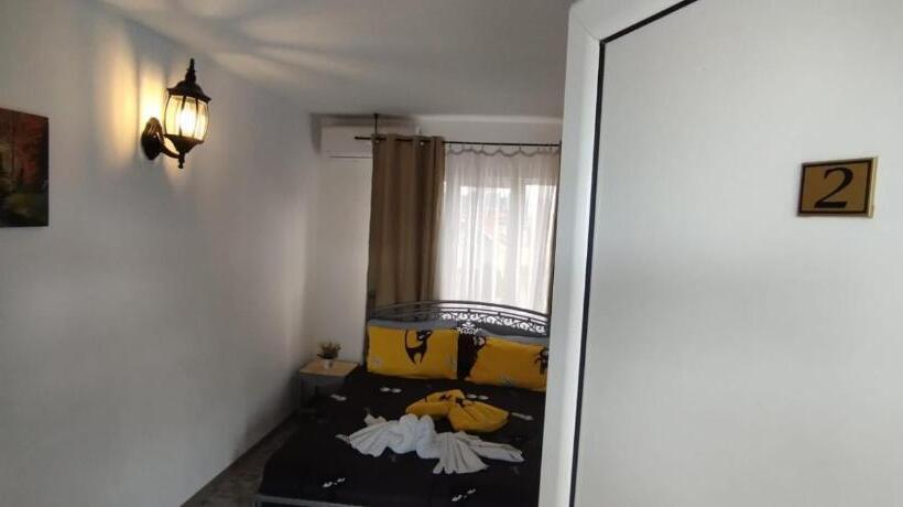 پانسیون Zambilelor 3