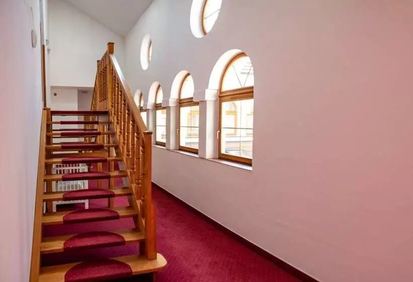 Grandhotel Sluchátko   Ex Zámecký