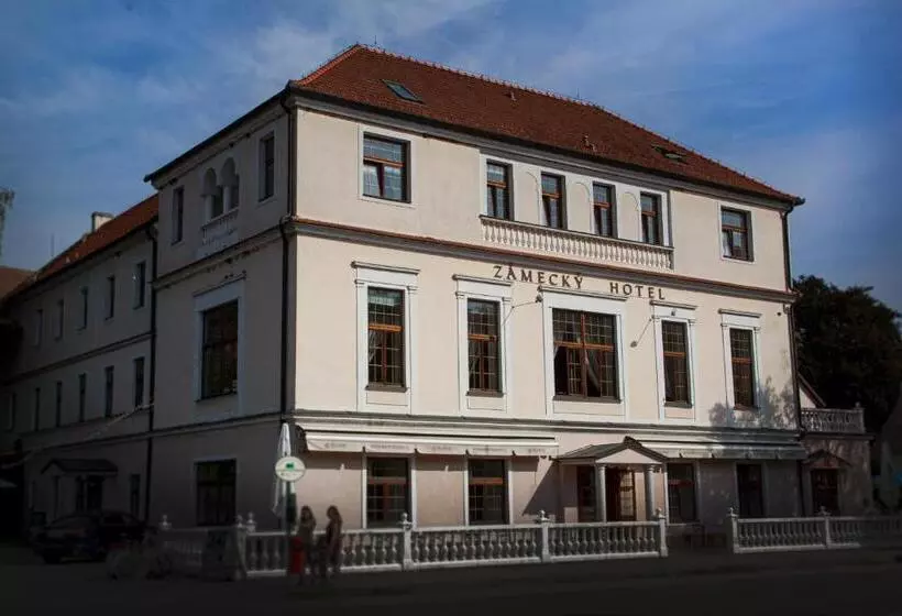 Grandhotel Sluchátko   Ex Zámecký