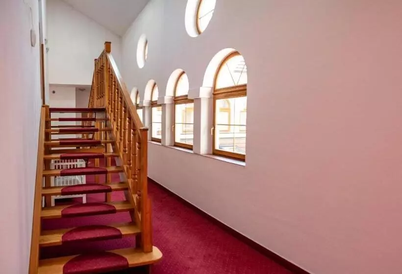 Grandhotel Sluchátko   Ex Zámecký