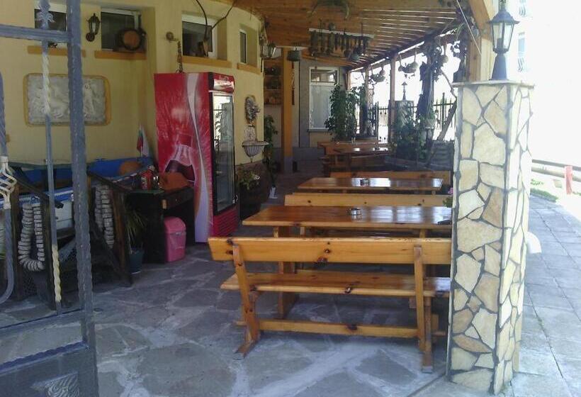 Otel семеен хотел бостън