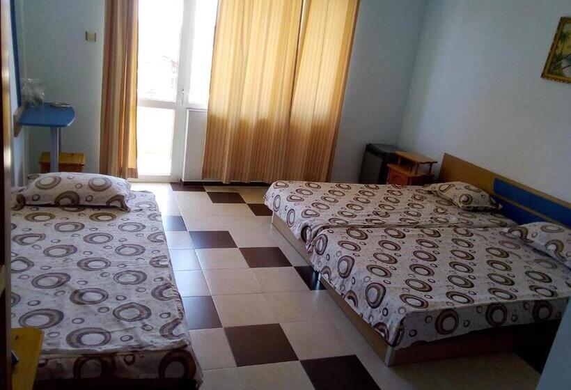 Otel семеен хотел бостън