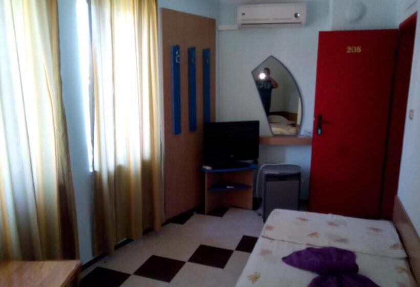 Otel семеен хотел бостън