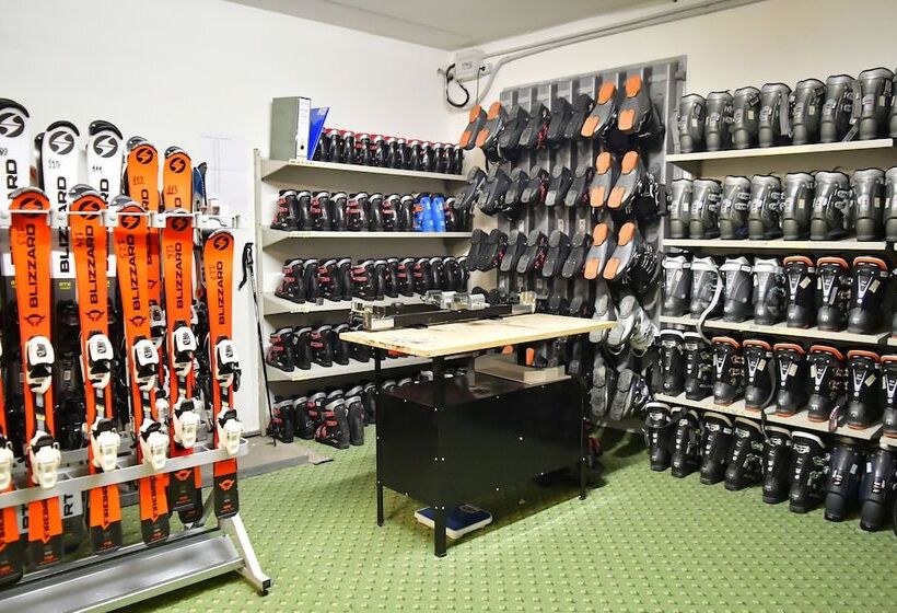 ホテル Ariston Garden & Spa