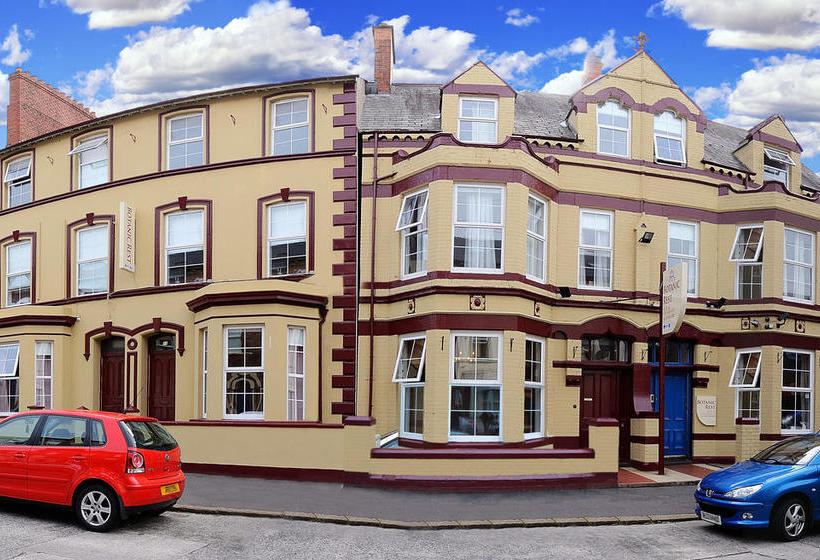 Отель Botanic Rest Queens Quarter